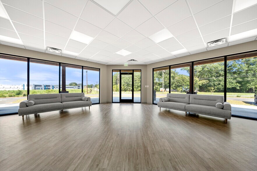 2990 Brantley rd, Kannapolis, NC à vendre - Hall d’entrée - Image 2 de 29