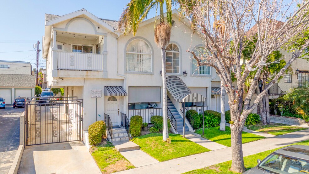 335-337 E Providencia Ave, Burbank, CA à vendre - Photo du bâtiment - Image 1 de 26