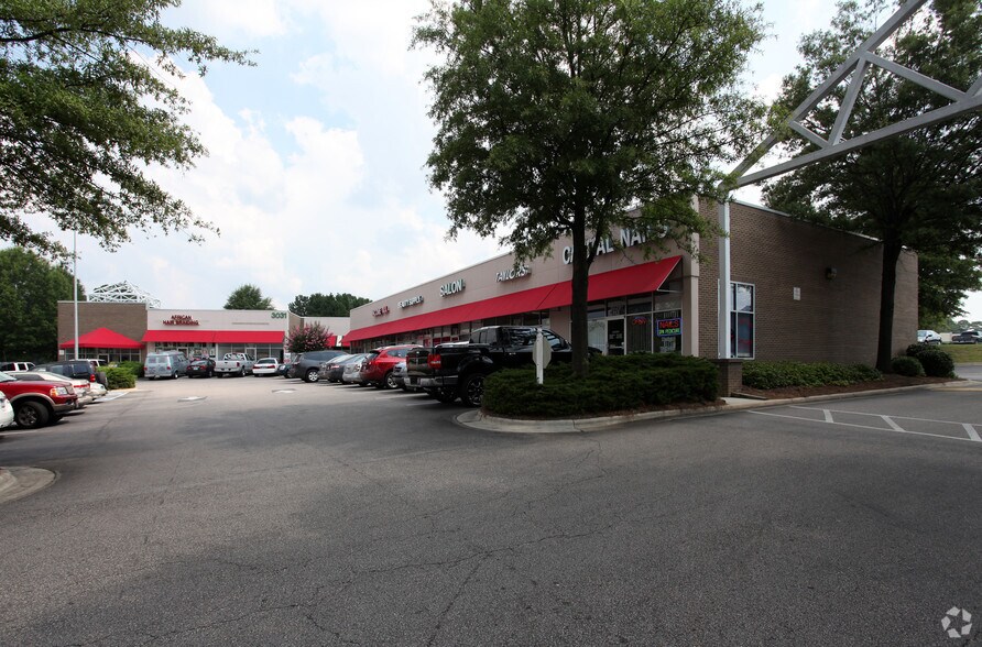 3029-3031 Capital Blvd, Raleigh, NC à louer - Photo du bâtiment - Image 2 de 6
