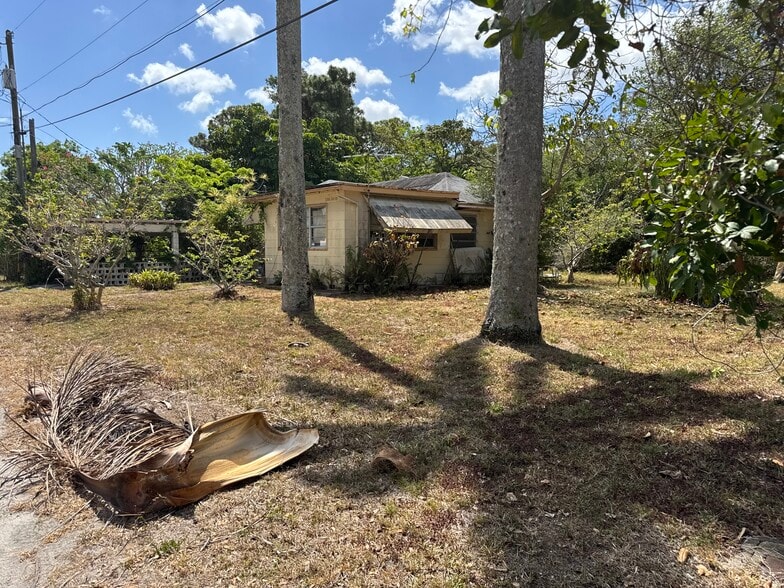 3358 S Jog Rd, Greenacres, FL à vendre - Photo du bâtiment - Image 2 de 18