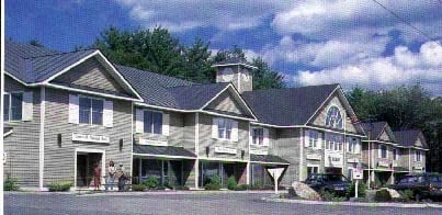 276 Newport Rd, New London, NH à vendre Photo principale- Image 1 de 3