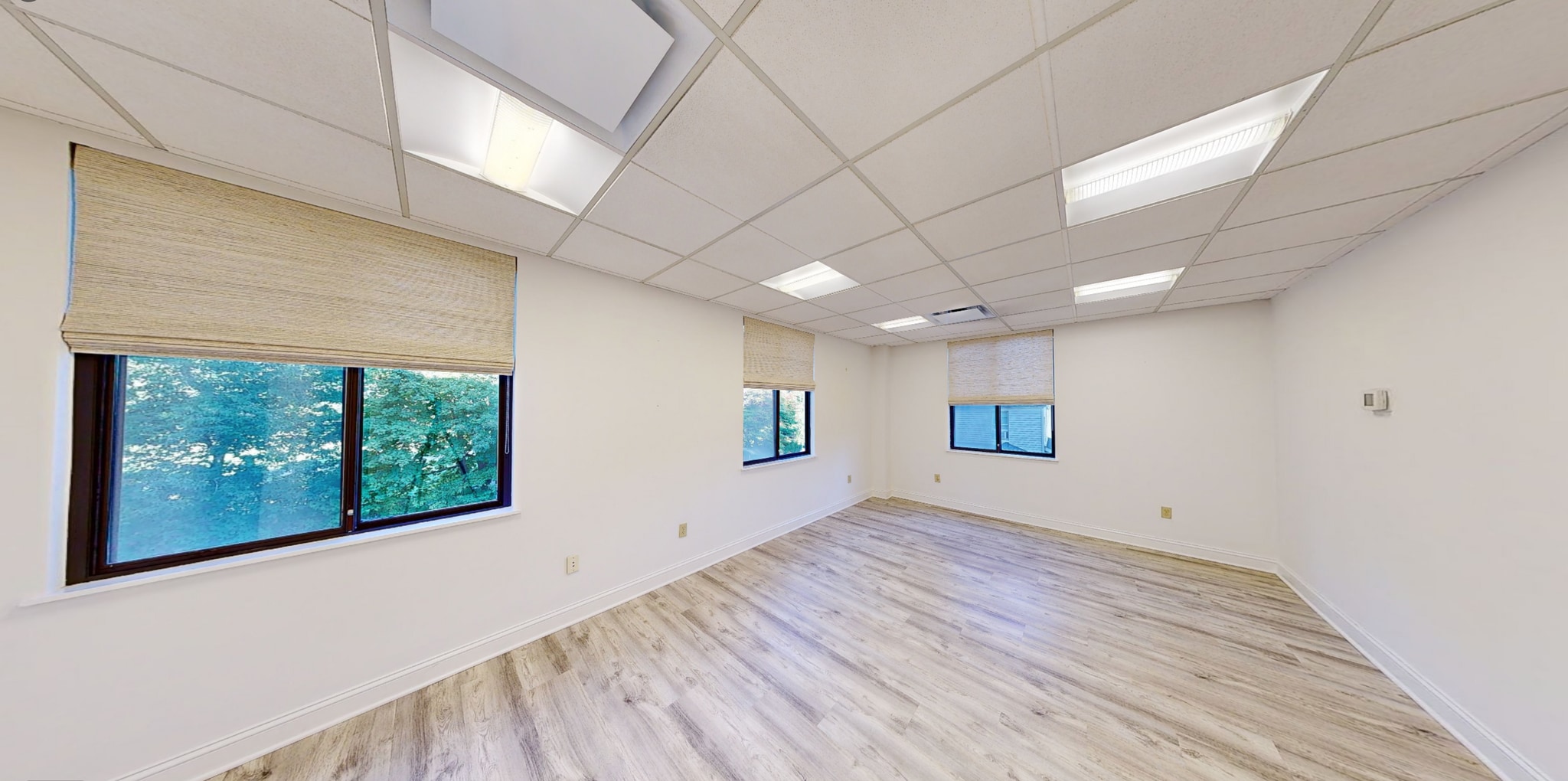 38-A Grove St, Ridgefield, CT for lease Interior Photo- Image 1 of 1