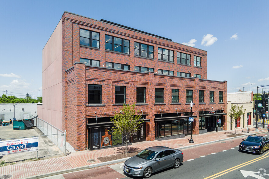 1909 Martin Luther King Jr. Ave SE, Washington, DC for lease - Building Photo - Image 1 of 5