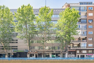 More details for Avenida Mediterráneo, 42, Madrid - Multifamily for Sale