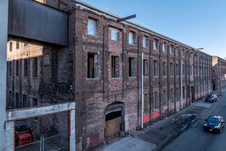 Plus de détails pour 50 Spruce St, Paterson, NJ - Commerce de détail à louer