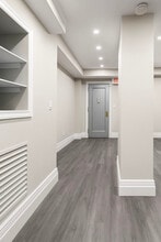 140 W 58th St, New York, NY for lease Interior Photo- Image 2 of 5