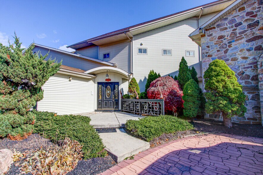 6271 Batman Rd, Zionsville, PA à vendre - Photo du bâtiment - Image 3 de 24