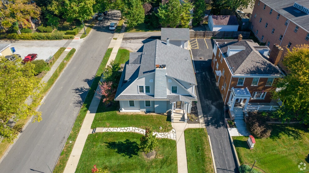 3636 N High St, Columbus, OH for lease - Building Photo - Image 3 of 7