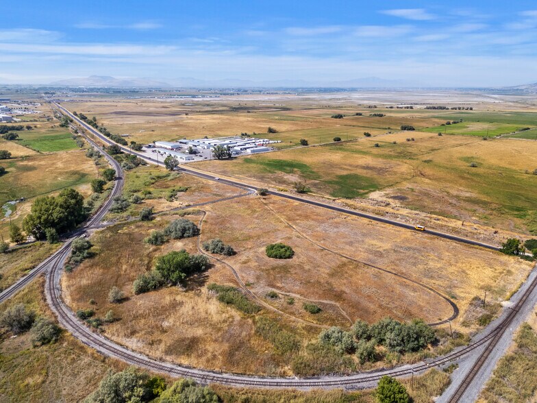 975 900 w, Brigham City, UT à vendre - Photo du bâtiment - Image 3 de 16