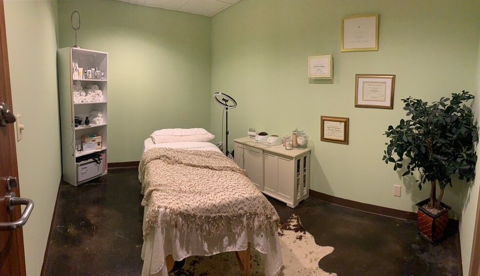 4747 Pioneers Blvd, Lincoln, NE à louer - Photo intérieure - Image 2 de 15