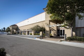 3211 Mission Oaks Blvd, Camarillo, CA à louer Photo intérieure- Image 2 de 2