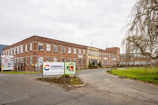 Plus de détails pour Southam Rd, Banbury - Bureau, Industriel à louer