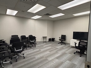 170 Laurier Ave W, Ottawa, ON for lease Interior Photo- Image 2 of 6