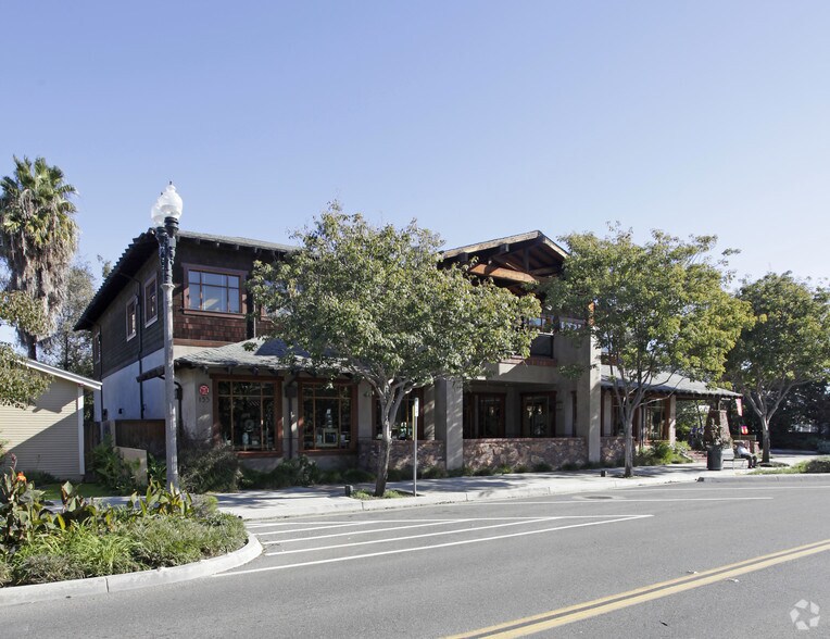 155 El Camino Real, Tustin, CA à louer - Photo du bâtiment - Image 2 de 50