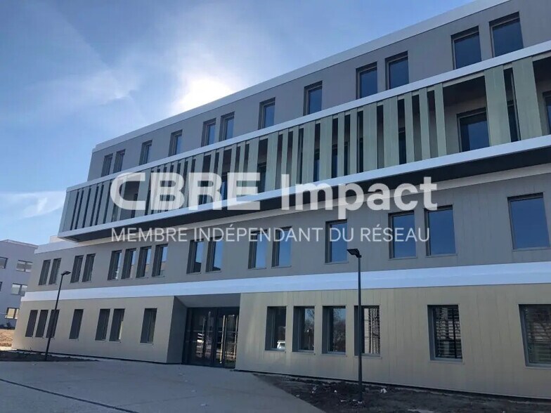 Office in Bezannes for lease - Building Photo - Image 1 of 7