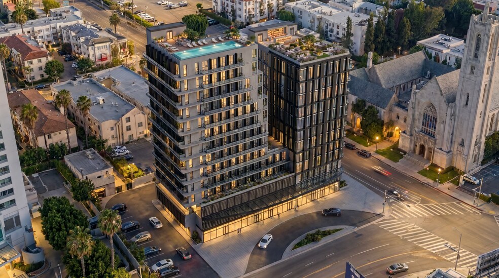 1769-1787 N Highland Ave, Los Angeles, CA à vendre - Photo du bâtiment - Image 1 de 18