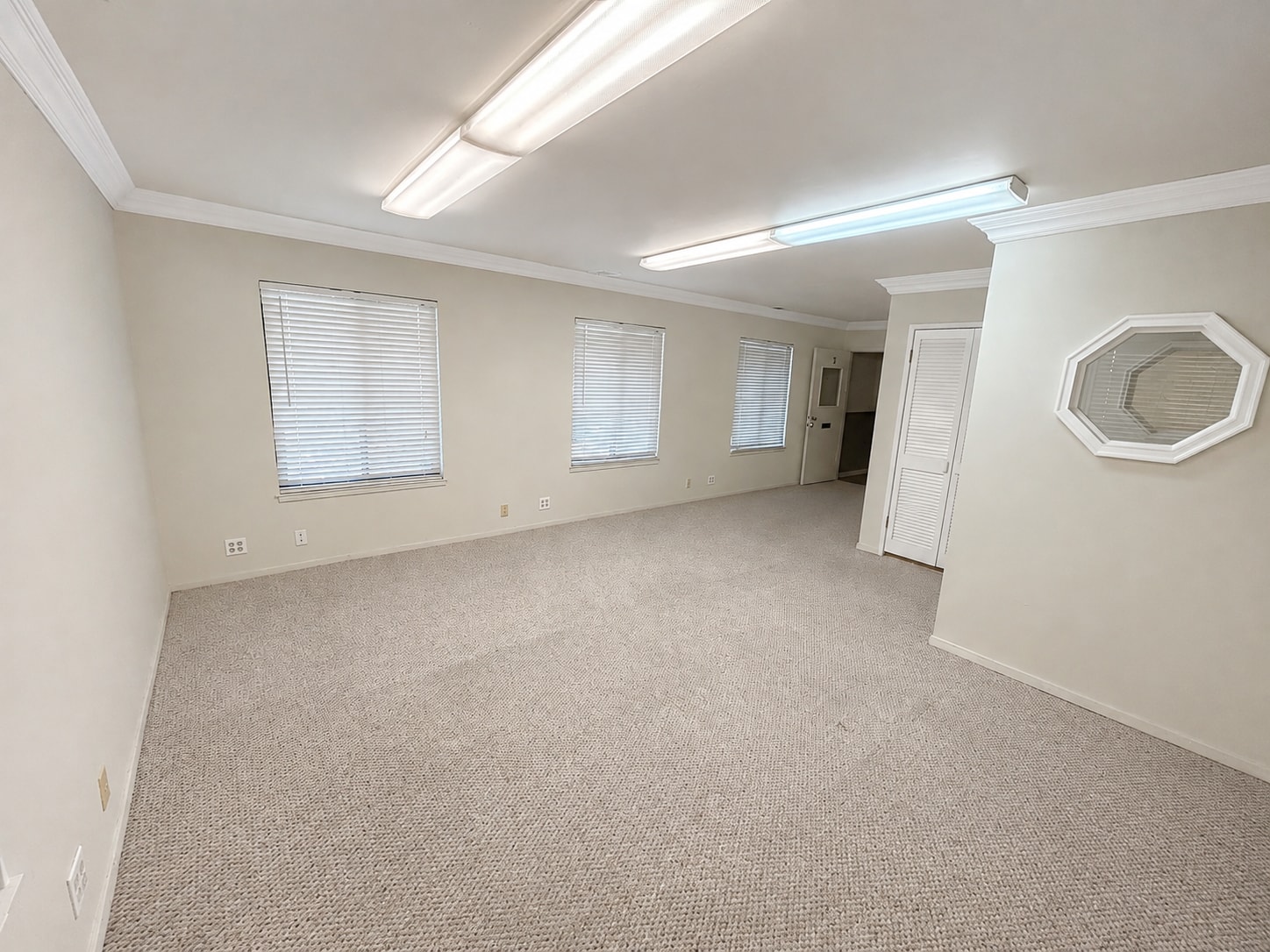 16430 Monterey Rd, Morgan Hill, CA for lease Interior Photo- Image 1 of 6