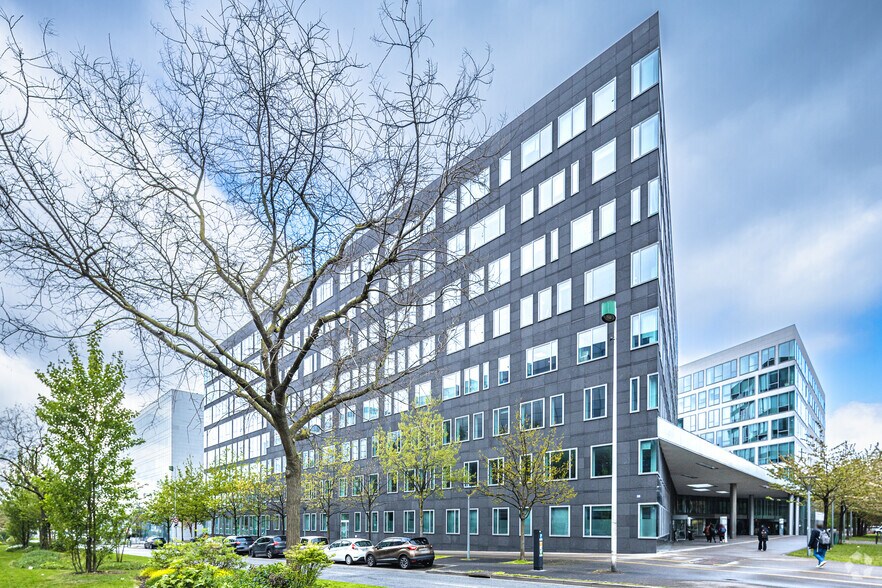 Bureau dans Noisy-le-Grand à louer - Photo du bâtiment - Image 3 de 3