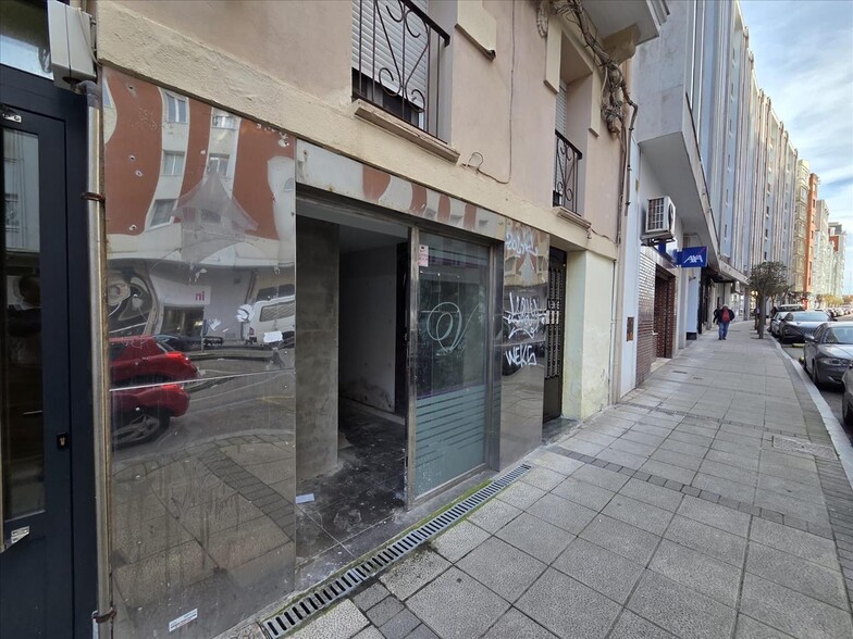 Avenida Reina Victoria, Santander, Cantabria for sale - Building Photo - Image 3 of 10
