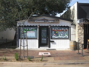 24247 Main St, Santa Clarita, CA à louer Photo intérieure- Image 1 de 19