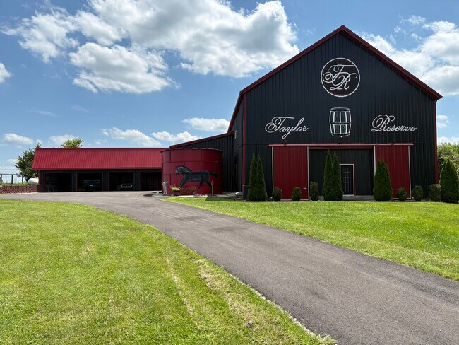 Plus de détails pour 3495 KY Highway 32 W, Cynthiana, KY - Spécialité à vendre