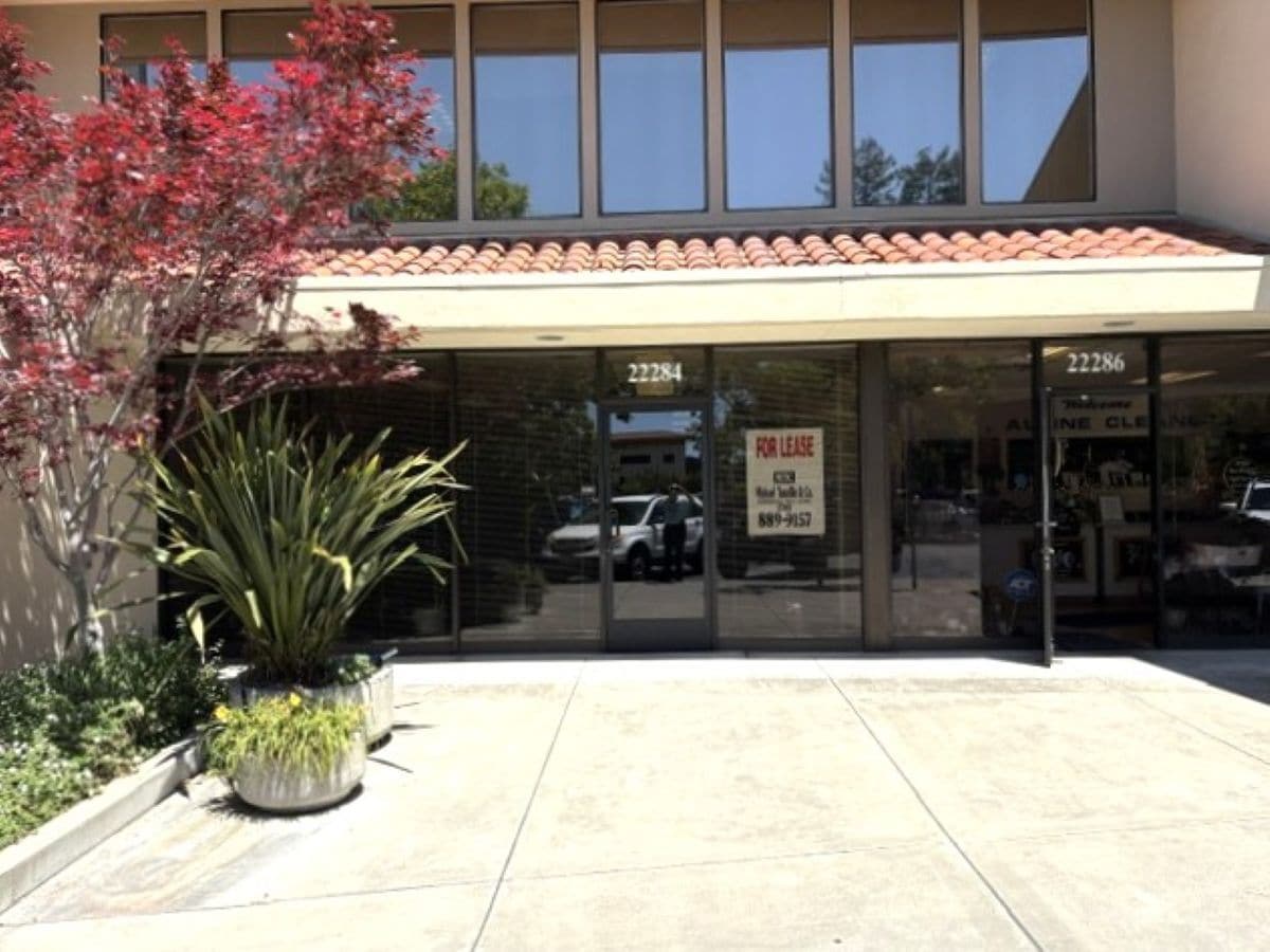 22320 Foothill Blvd, Hayward, CA à louer Photo intérieure- Image 1 de 4