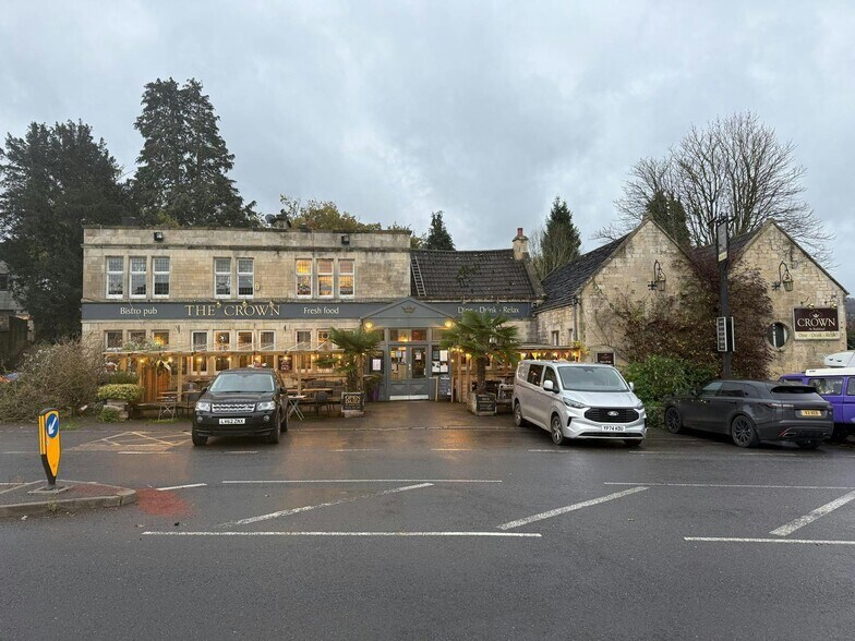 Commerce de détail dans 2 Bathford Hl, Bath à vendre - Photo du bâtiment - Image 2 de 11