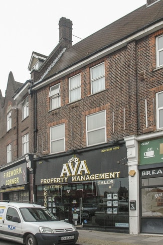 Plus de détails pour 659 Watford Way, Londres - Commerce de détail à louer