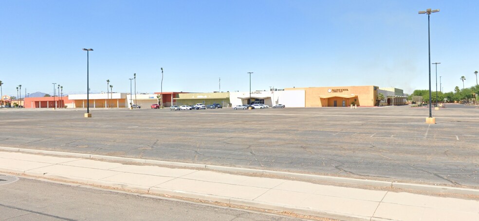 1150 N Imperial Ave, El Centro, CA à louer - Photo du bâtiment - Image 3 de 5