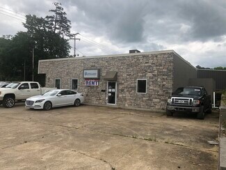 Plus de détails pour 625 E Main St, El Dorado, AR - Bureau à vendre
