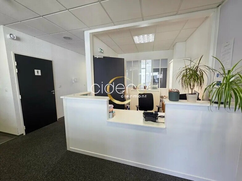 Office in Clermont-Ferrand for lease - Interior Photo - Image 3 of 9