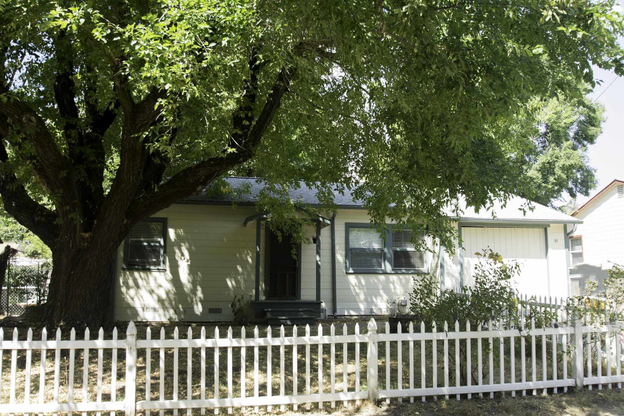 998 Bodega Ave, Petaluma, CA à vendre Photo du b timent- Image 1 de 1