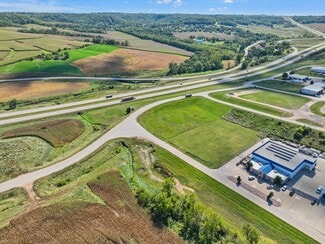More details for 0 Silverwood Dr, Dubuque, IA - Land for Sale