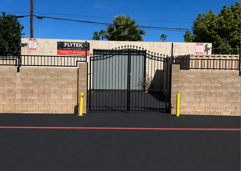 5146 Holt Blvd, Montclair, CA à louer - Photo du bâtiment - Image 2 de 2