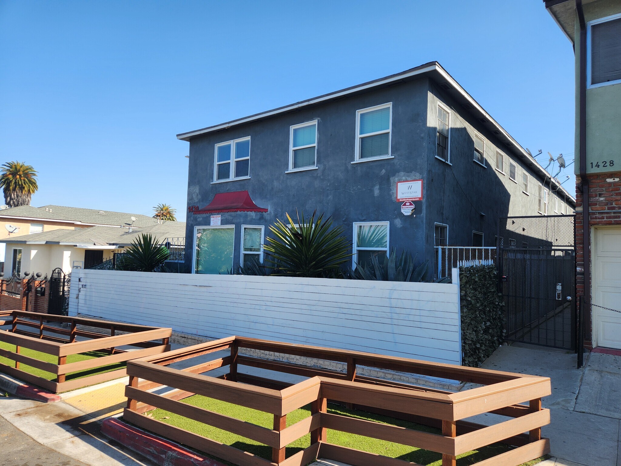 1430 Chestnut Ave, Long Beach, CA à vendre Photo du bâtiment- Image 1 de 1