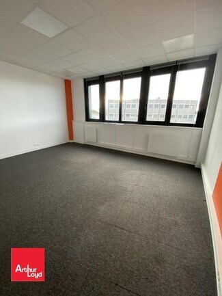 Plus de détails pour Bureau à vendre