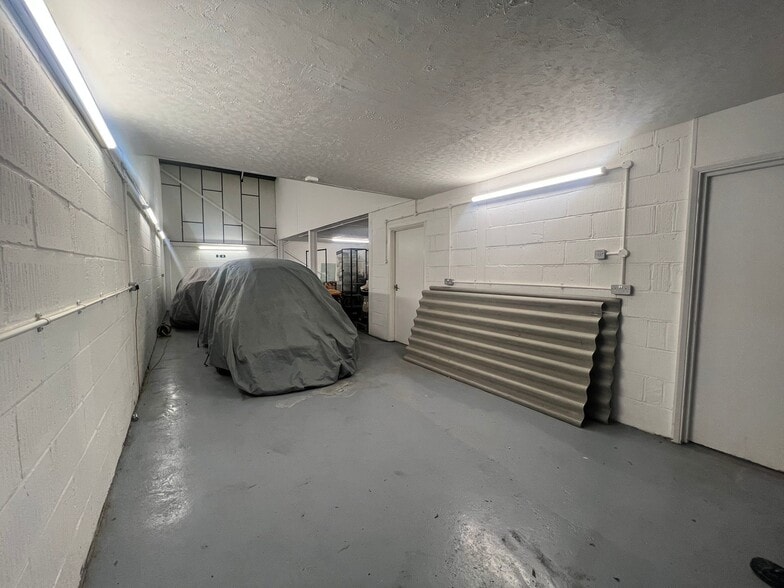 34 College St, Kempston for sale - Interior Photo - Image 2 of 4