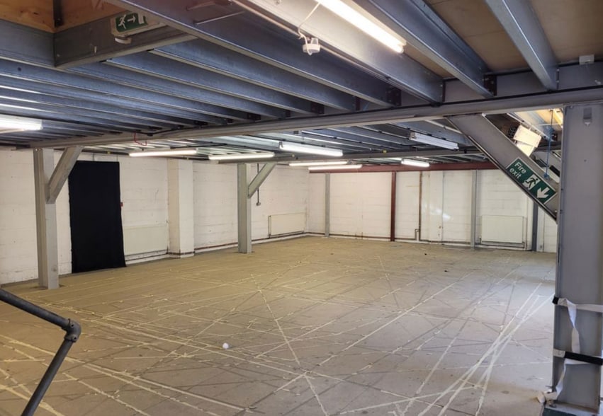 47 Broad St, Banbury à vendre - Photo intérieure - Image 2 de 5