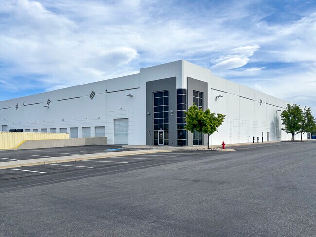 Plus de détails pour 1232 S Gladiola St, Salt Lake City, UT - Industriel à louer