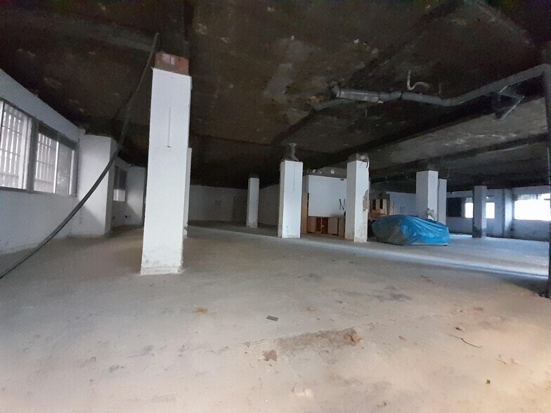 Retail in Córdoba, Córdoba for lease - Primary Photo - Image 1 of 16