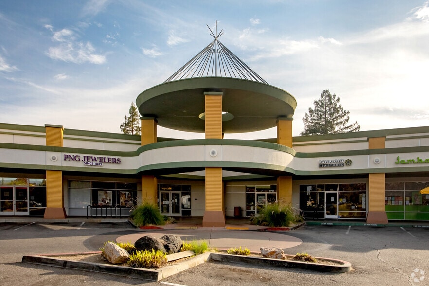 751-799 E El Camino Real, Sunnyvale, CA for lease - Building Photo - Image 2 of 6