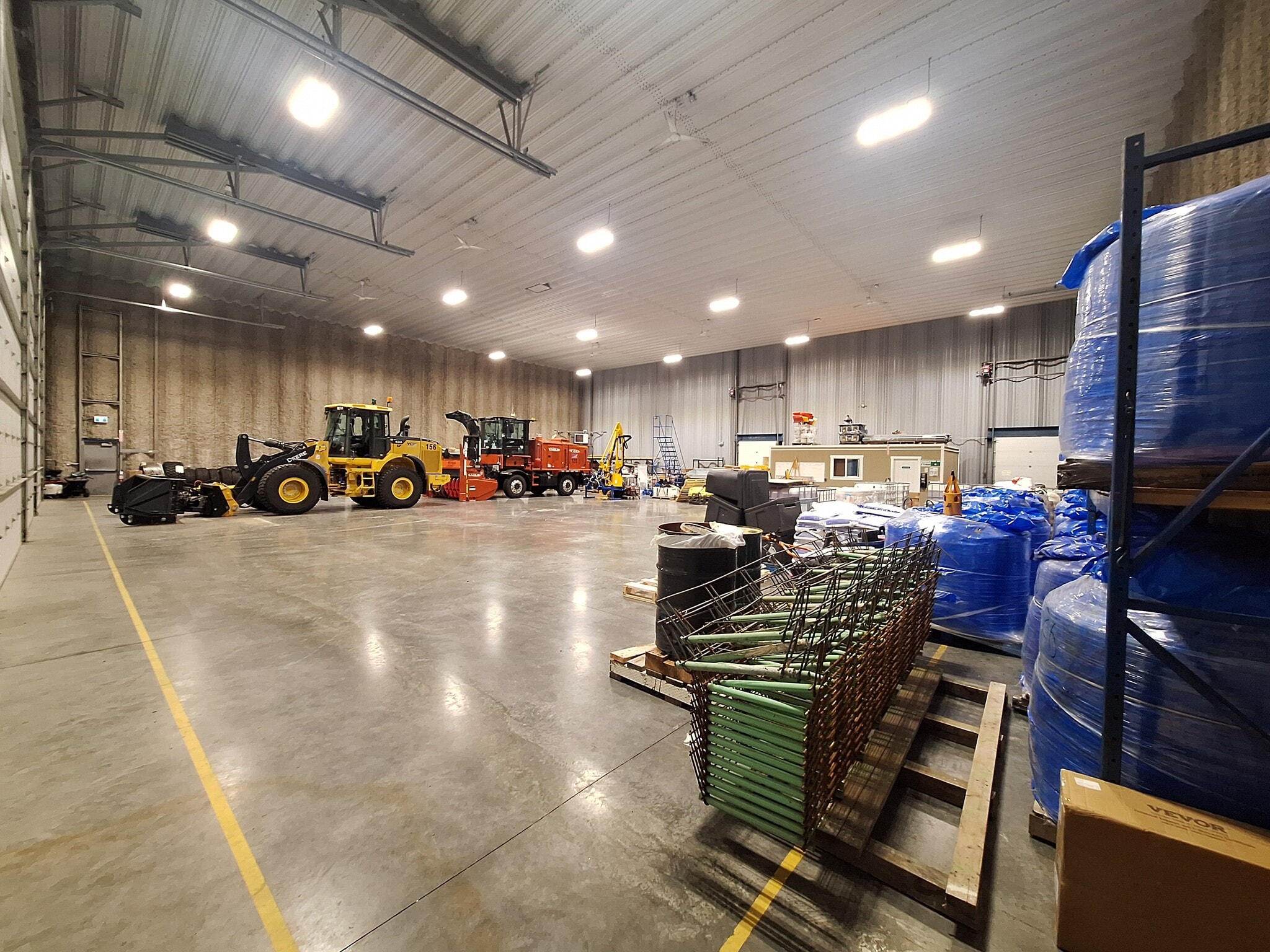 3260 & 3260A Mustang Rd, Cassidy, BC for lease Interior Photo- Image 1 of 12