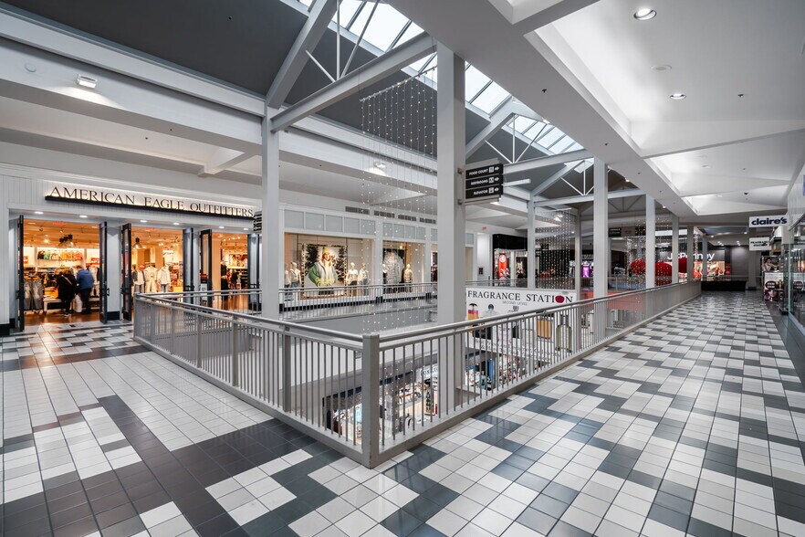 4750 N Division St, Spokane, WA à louer - Photo intérieure - Image 3 de 5