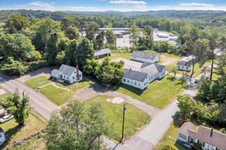 Plus de détails pour 1687 Stultz Rd, Martinsville, VA - Spécialité à vendre