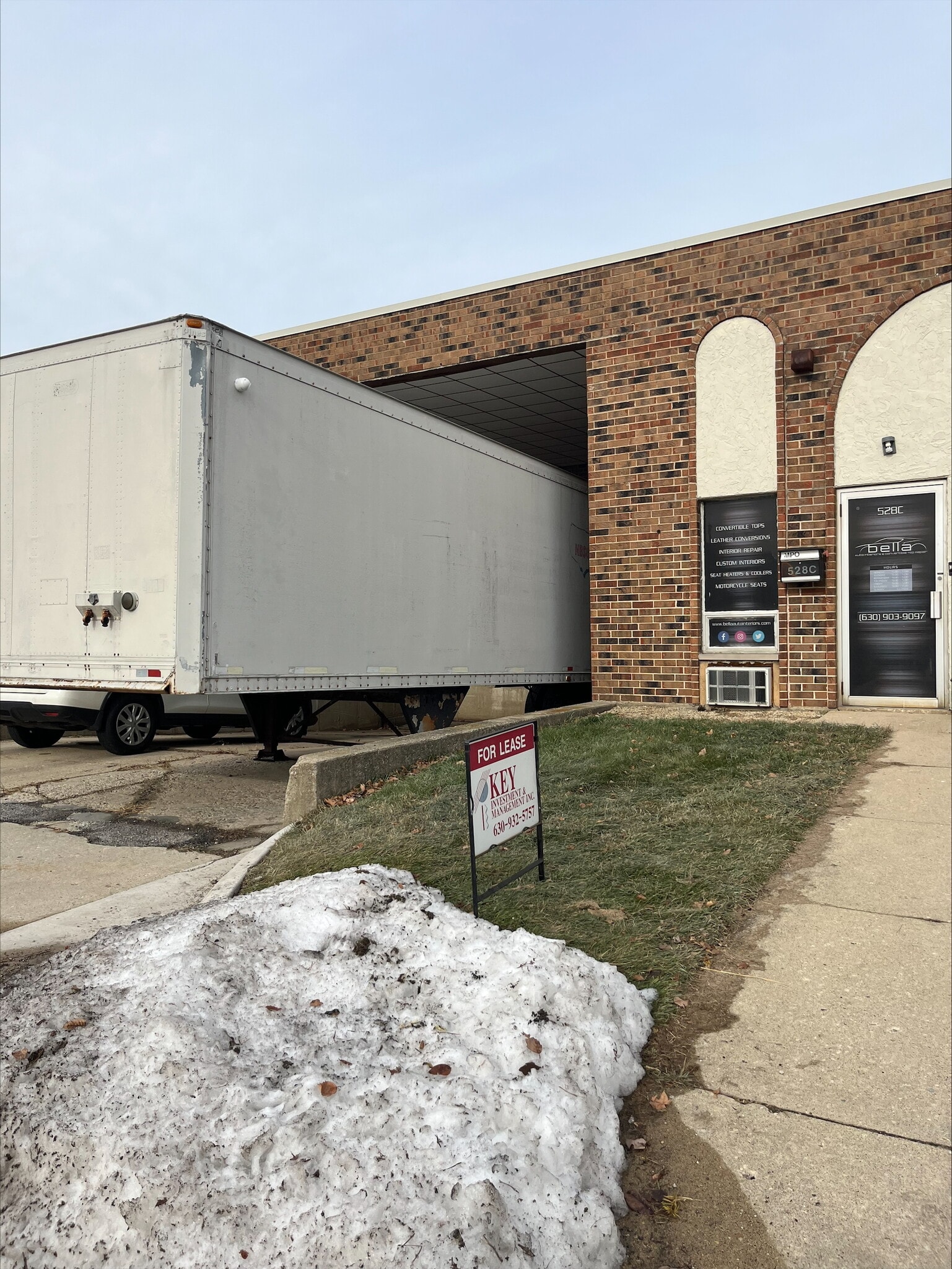 528-532 Morse Ave, Schaumburg, IL à louer Photo intérieure- Image 1 de 7