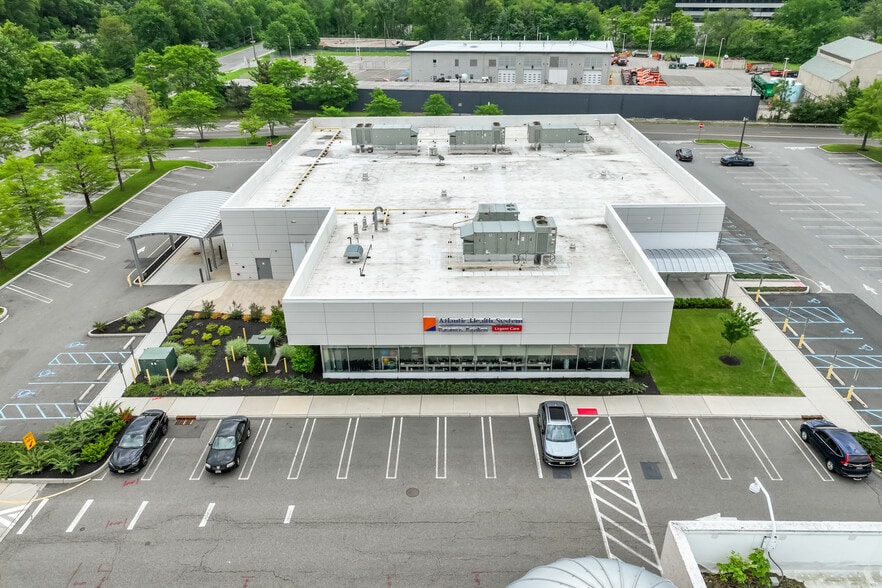 585 From Rd, Paramus, NJ for sale - Building Photo - Image 3 of 5