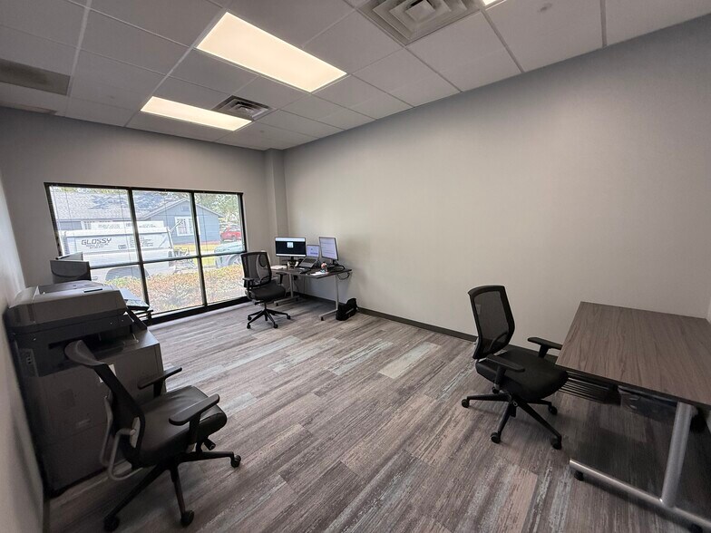 1003 Laurens Rd, Greenville, SC à louer - Photo intérieure - Image 3 de 10