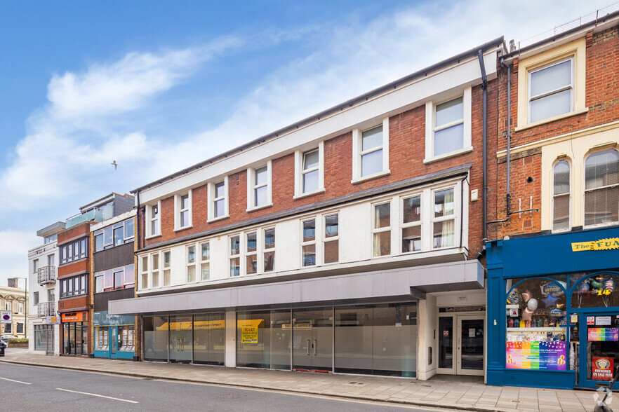 16-20 The Causeway, Teddington for lease - Primary Photo - Image 1 of 11