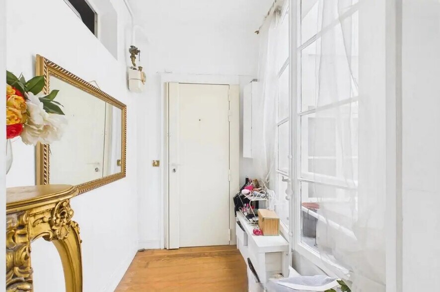 Office in Paris for sale - Building Photo - Image 3 of 8