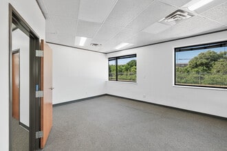 2157-2191 Woodward St, Austin, TX for lease Interior Photo- Image 2 of 23